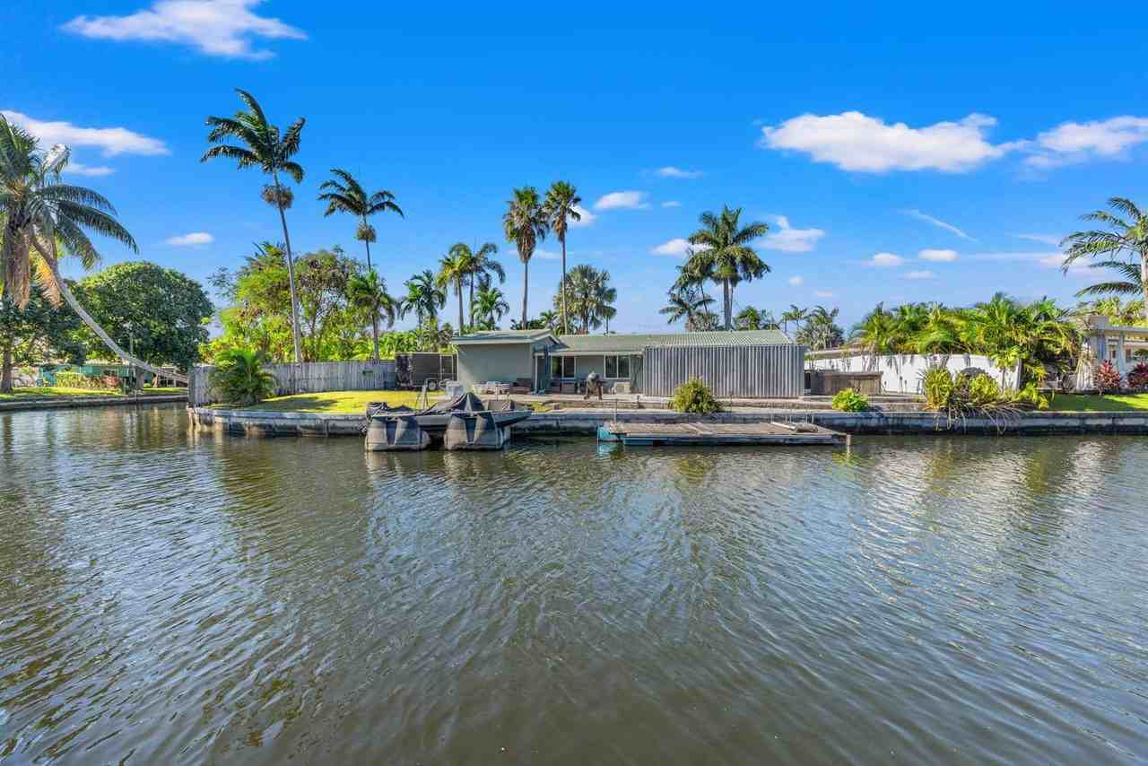 3241 Nw 18th Ave #1261601P - Photo 6 of 47