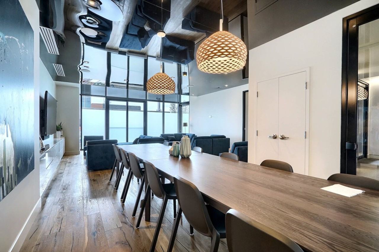 815 Rue De La Montagne #1261851P - Photo 6 of 50