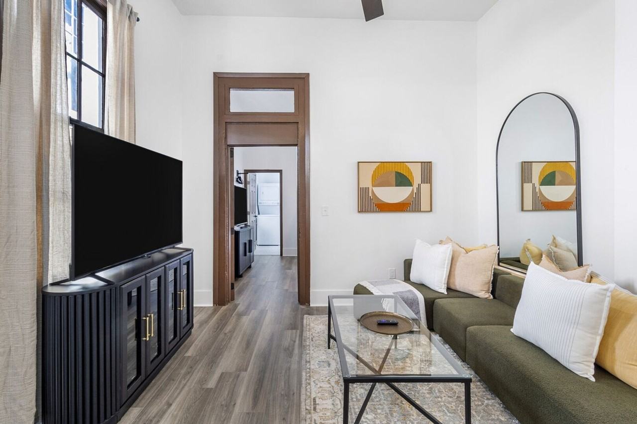 4317 Canal St #1265389P - Photo 2 of 20