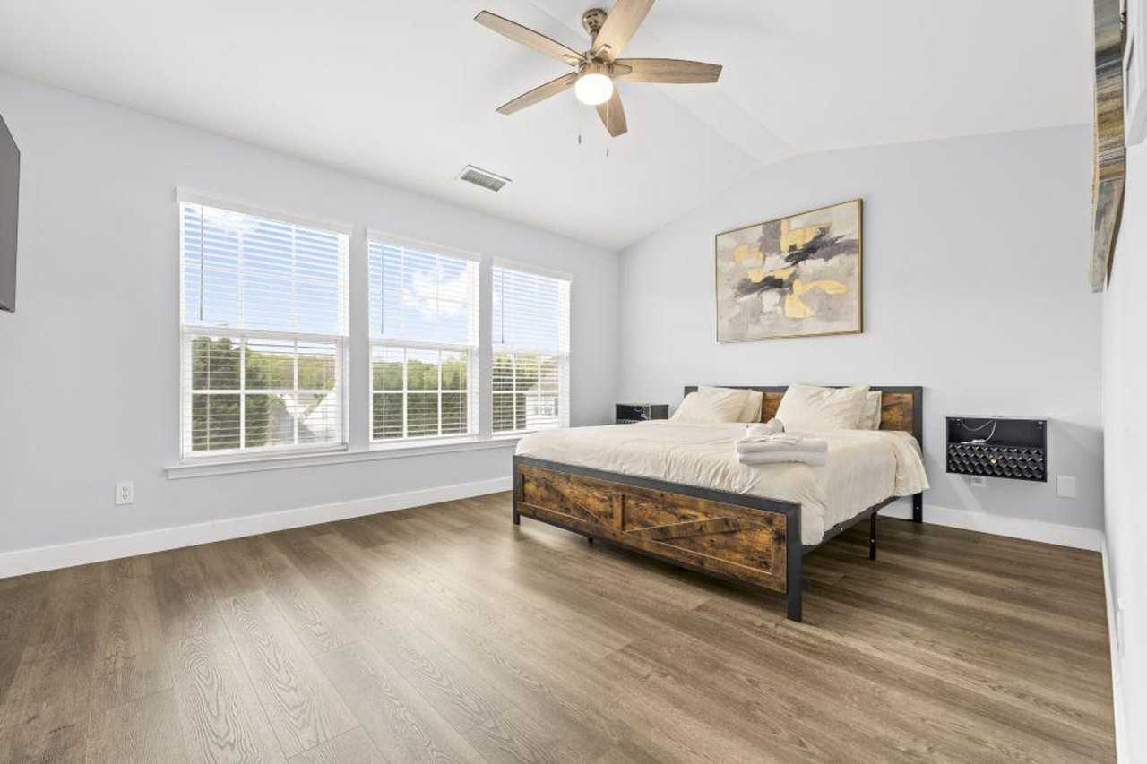 2408 Deberry Court #1265948P - Photo 7 of 30