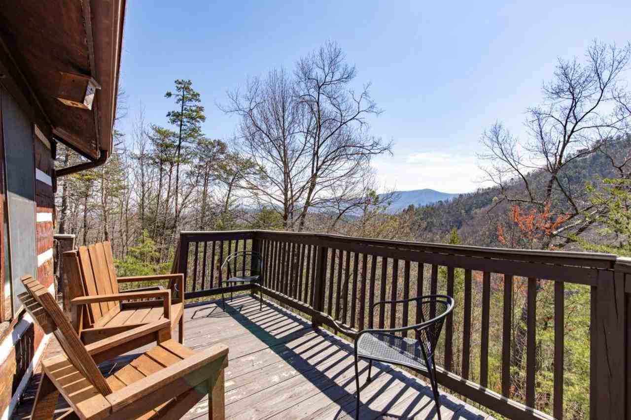 2747 Overholt Trl #1266981P - Photo 2 of 30