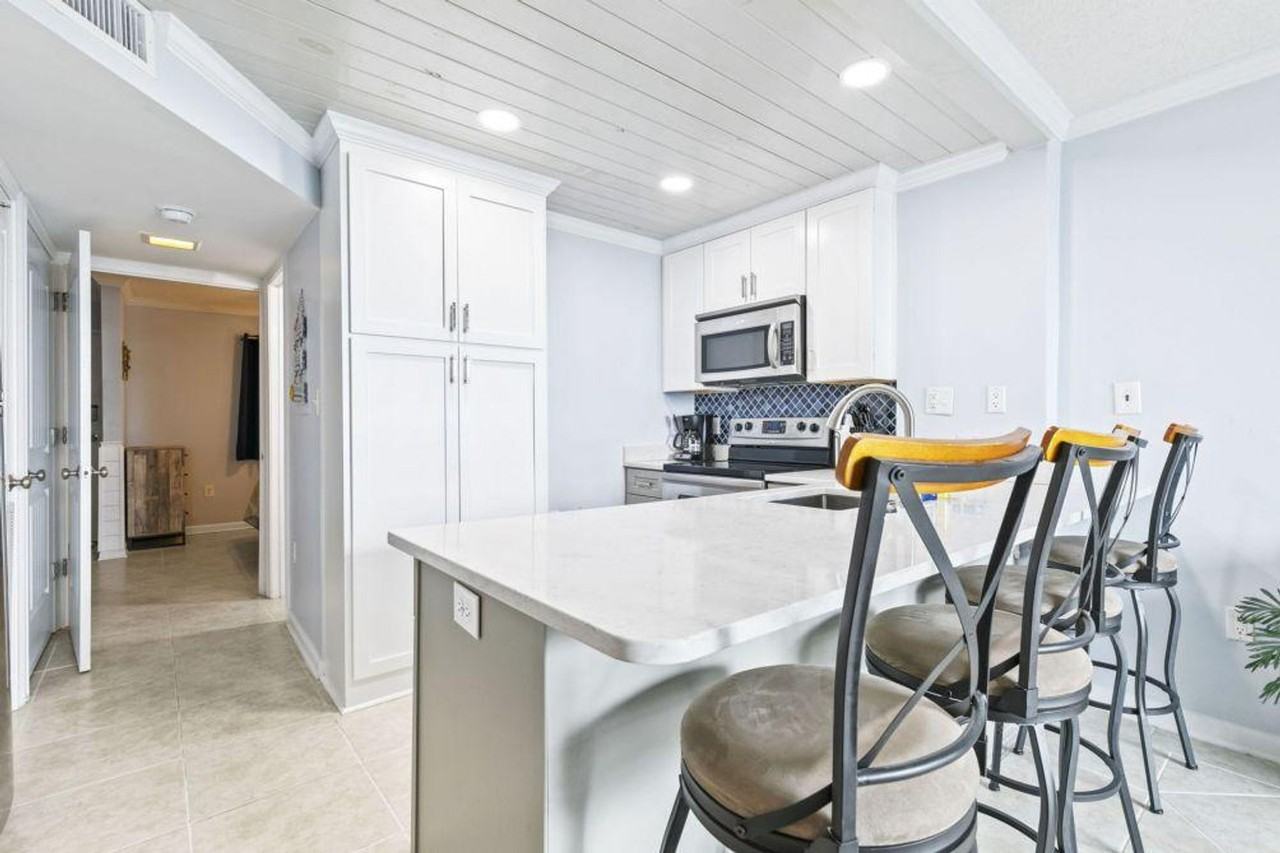 1811 W Beach Blvd #1267169P - Photo 7 of 28