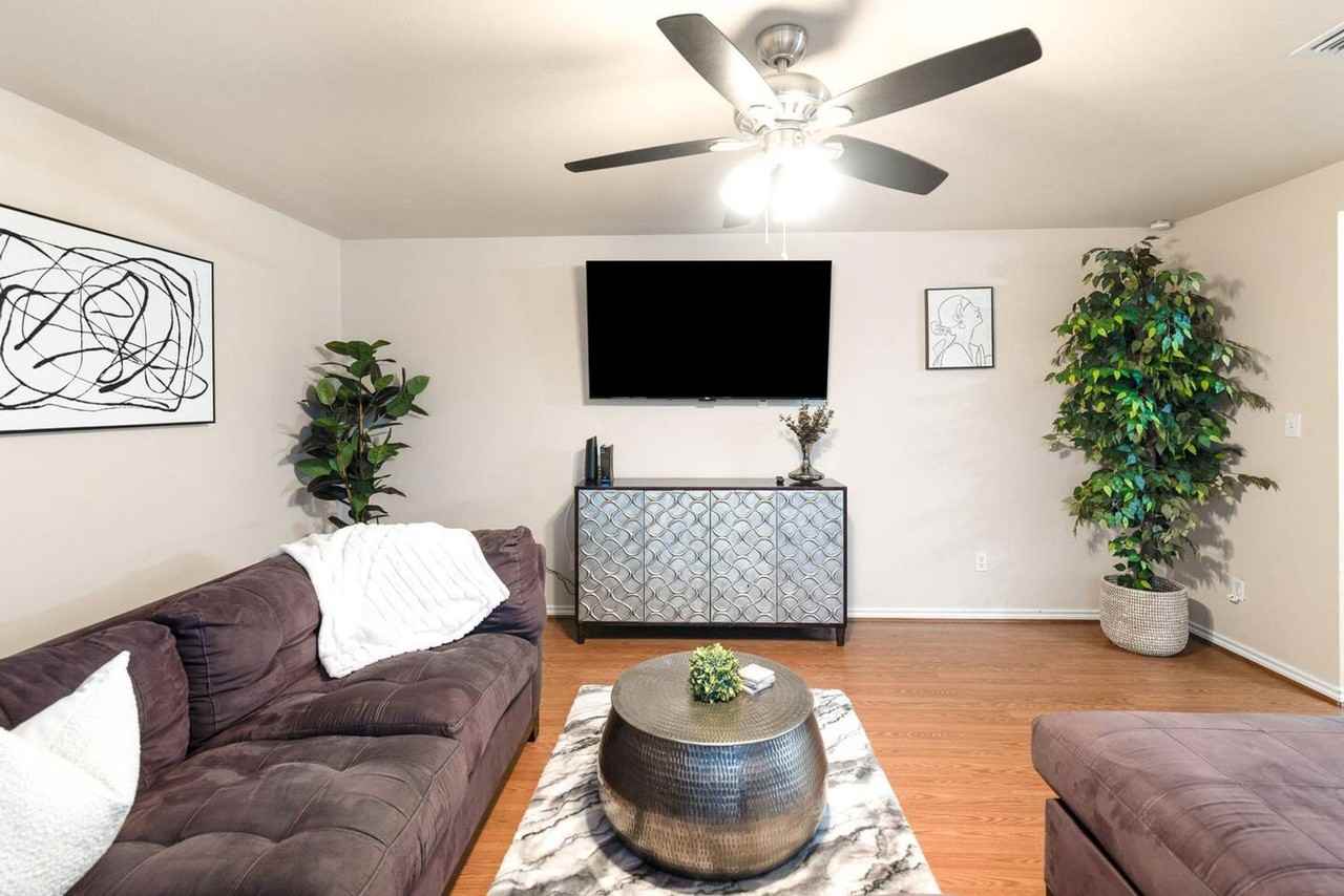 7418 Lake Livingston Dr #1268428P - Photo 4 of 50