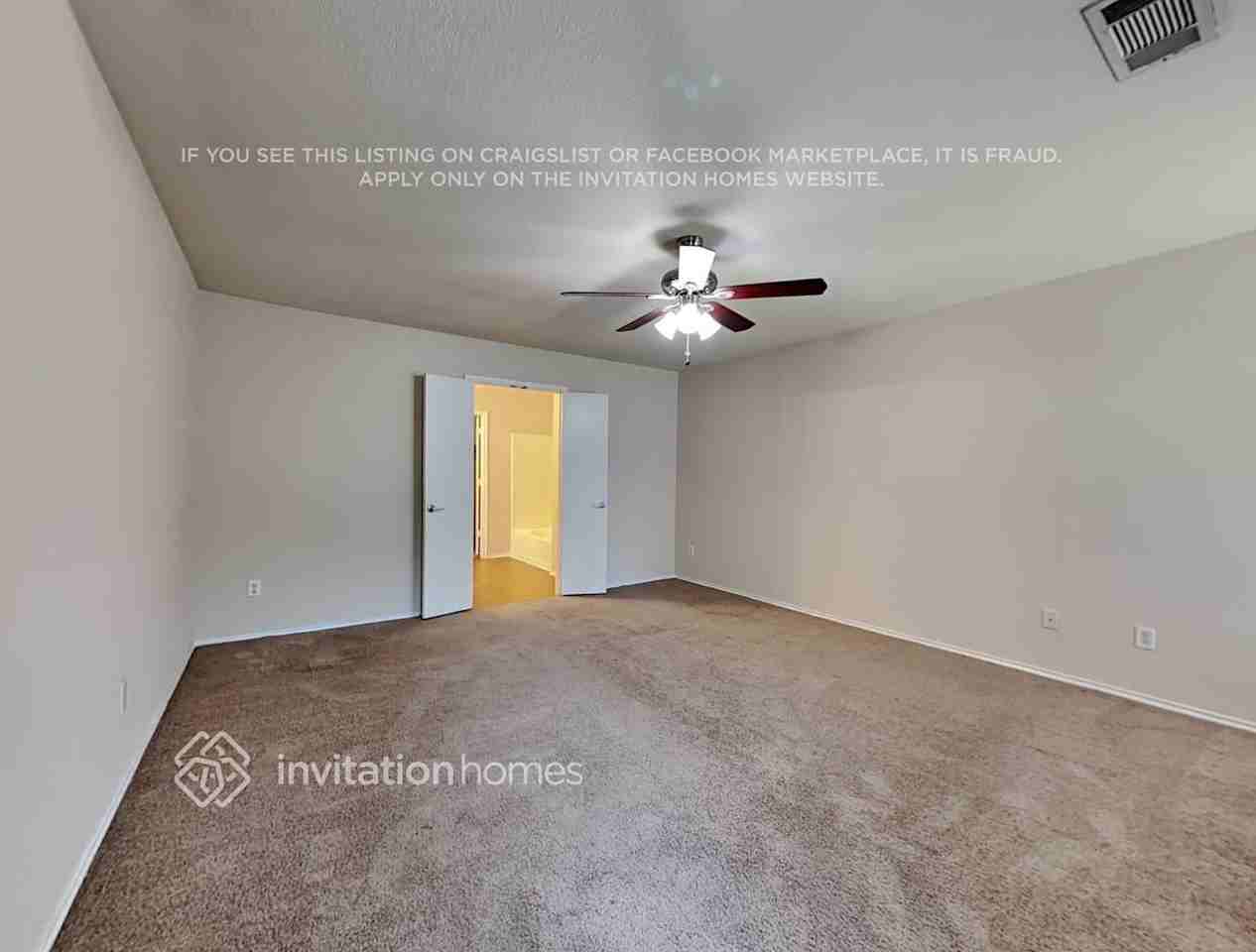10404 Hideaway Trl - Photo 4 of 11
