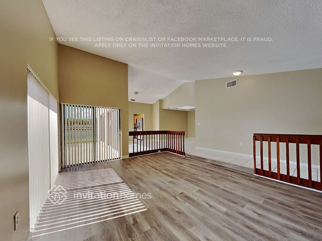 18922 Nw 80th Ct - Photo 3 of 19