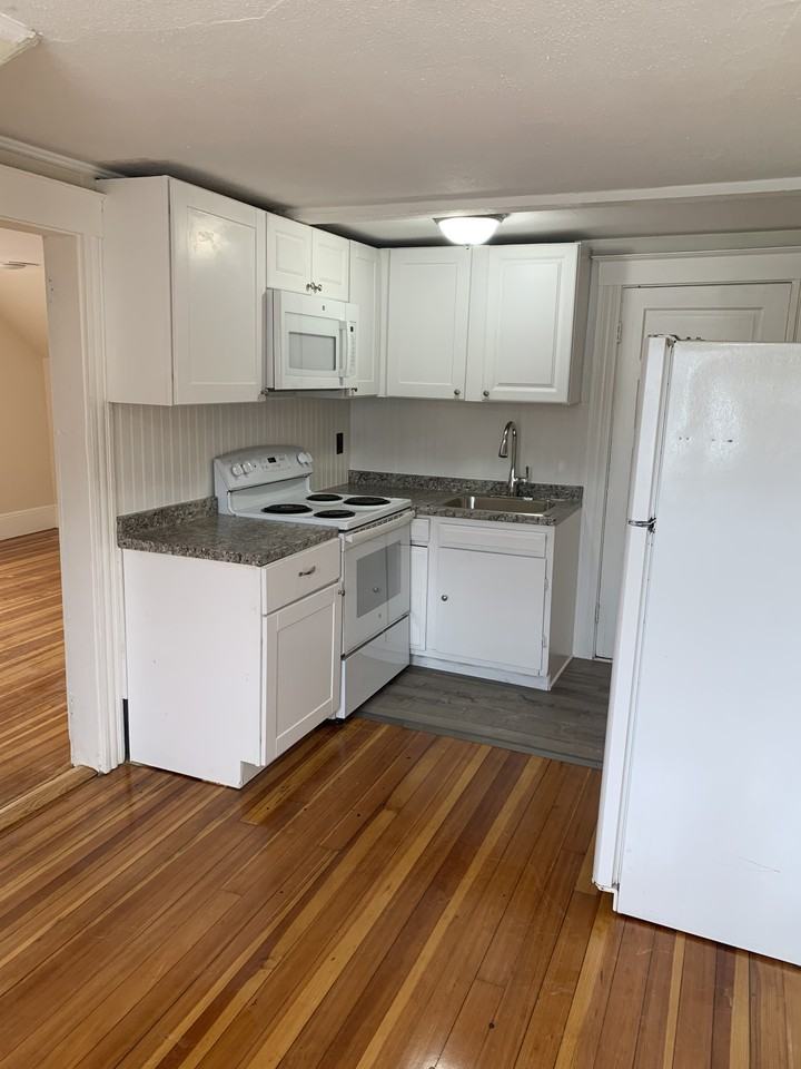 41 Salem Street #3 - Photo 3 of 13