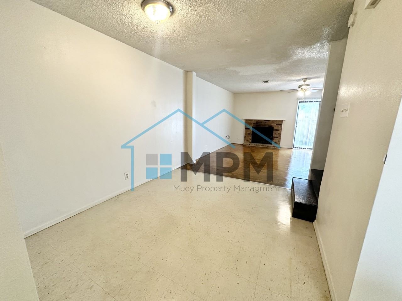 58 Colonial Dr #D - Photo 2 of 12