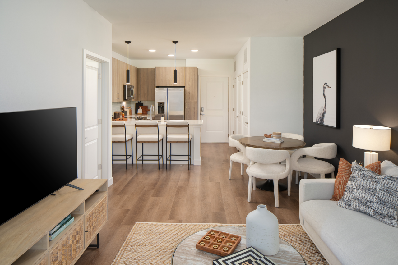 Afton Palms - Photo 2 of 25