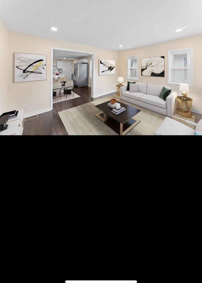 1618 26th Ave S - Photo 2 of 9