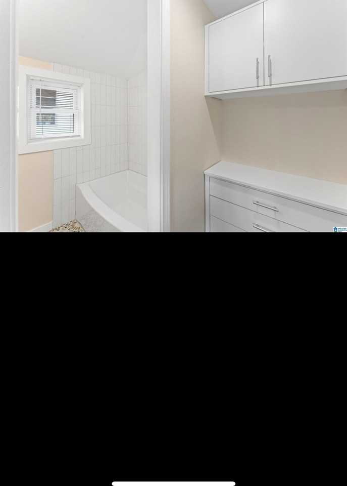 1618 26th Ave S - Photo 6 of 9