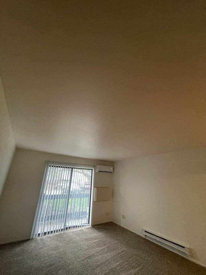 Sycamore Greens Apartments - Photo 3 of 37