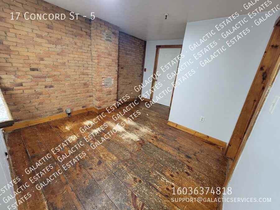 17 Concord St #5 - Photo 7 of 12