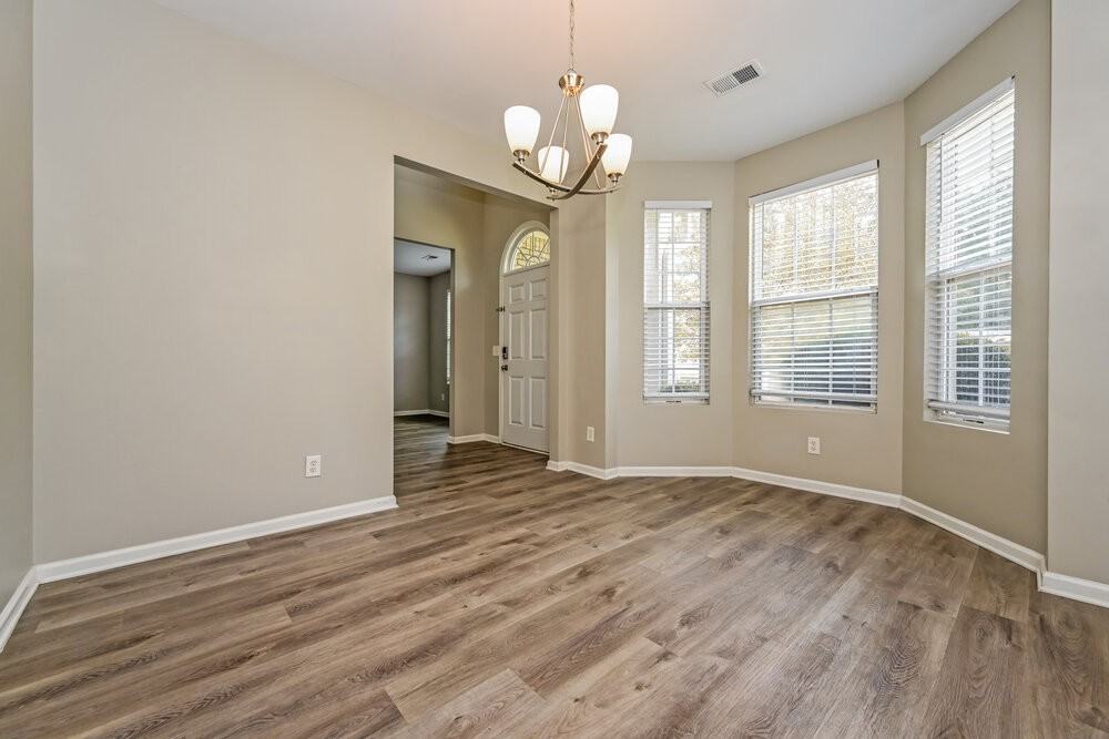 298 Summit View Dr - Photo 5 of 17