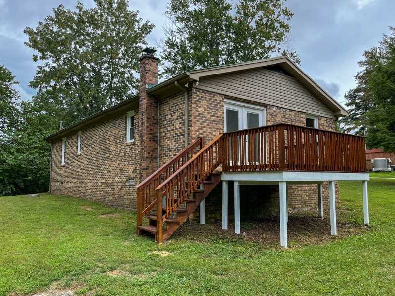 467 Shady Oaks Dr - Photo 3 of 15