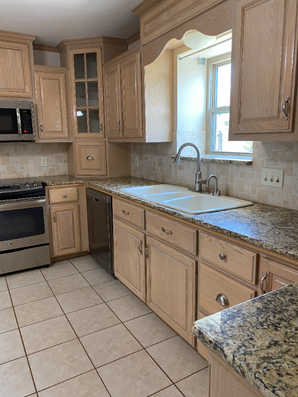 6014 Castle Oaks - Photo 5 of 20