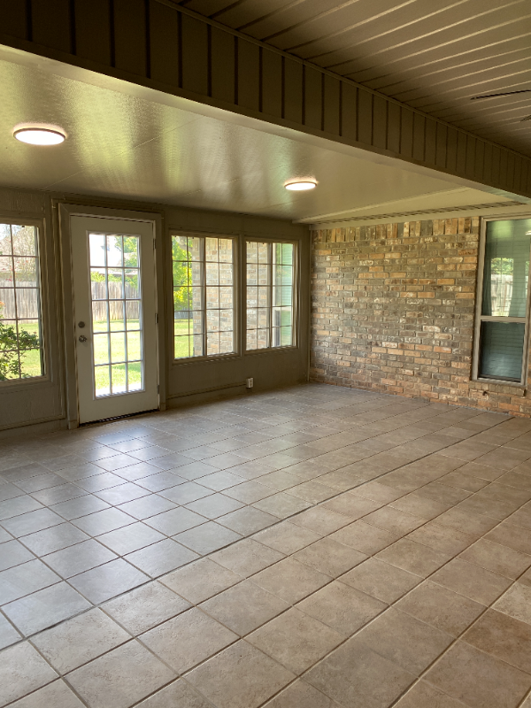 6014 Castle Oaks - Photo 7 of 20