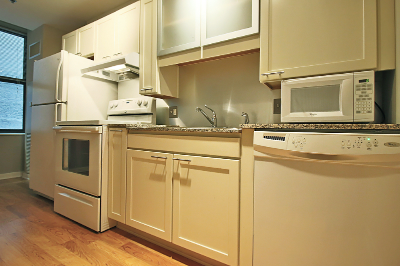 168 W Randolph St - Photo 4 of 14