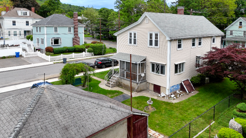 142 Dale St #2 - Photo 2 of 17