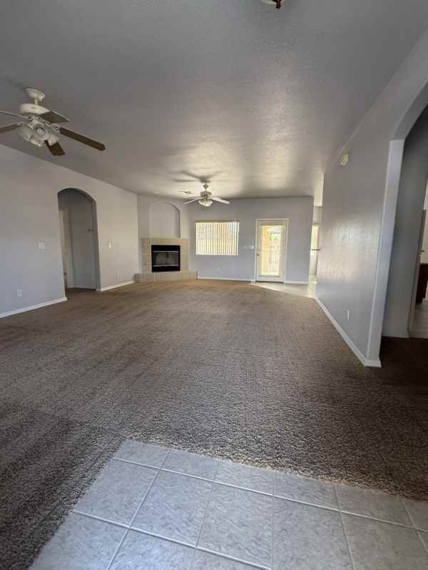 2117 Buena Vista Dr - Photo 3 of 20