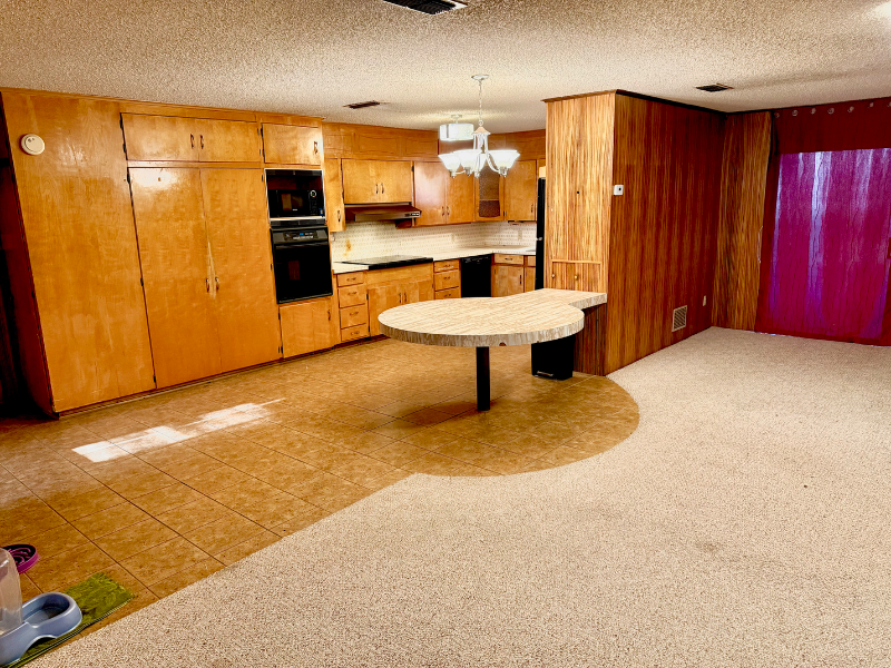 2602 Broadway Blvd - Photo 3 of 20