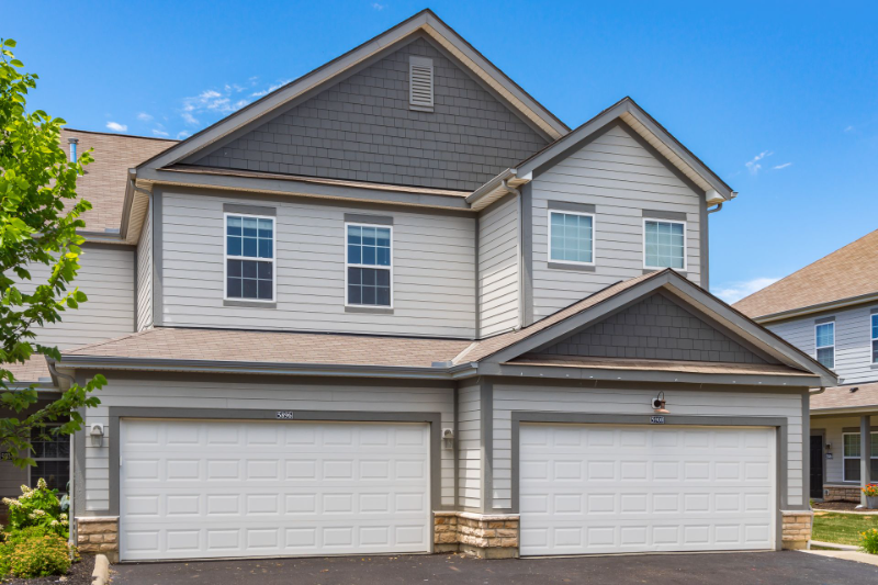 5900 Bluestone Way - Photo 2 of 50