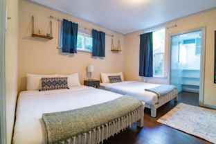 461 W Marine Dr #461 - Photo 1 of 1