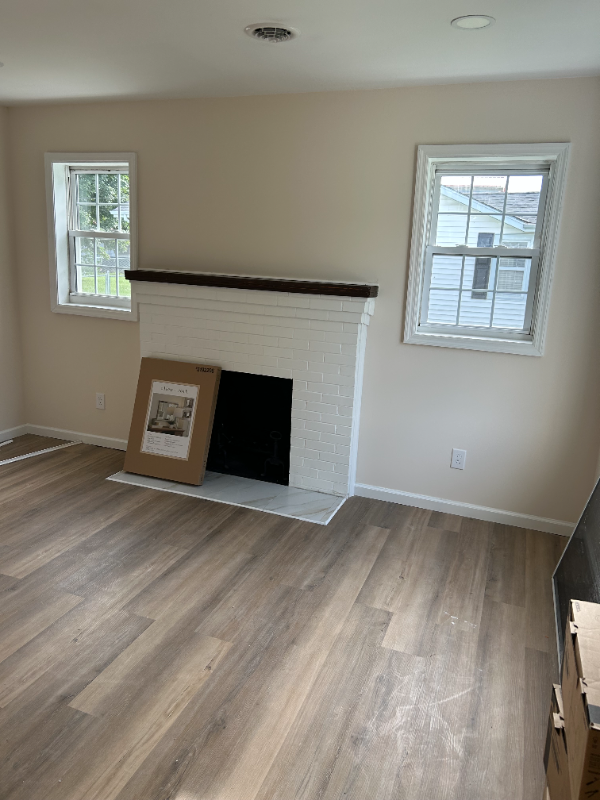 814 Chester Avenue #814 - Photo 3 of 12