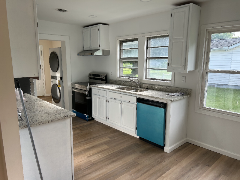 814 Chester Avenue #814 - Photo 5 of 12