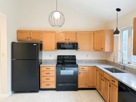 21 Oakgrove Ln - Photo 1 of 1