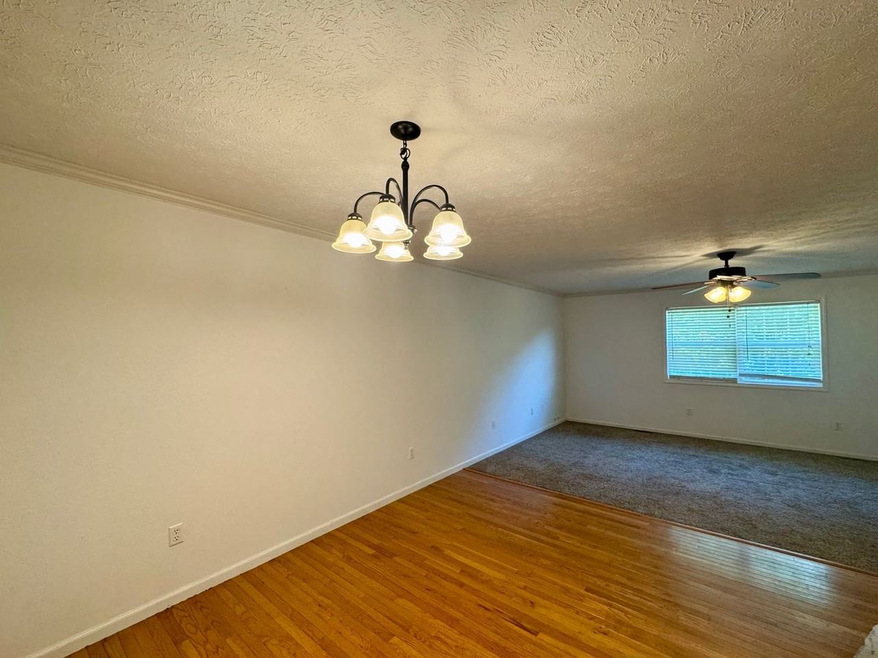 16600 Twilight Ln - Photo 3 of 16