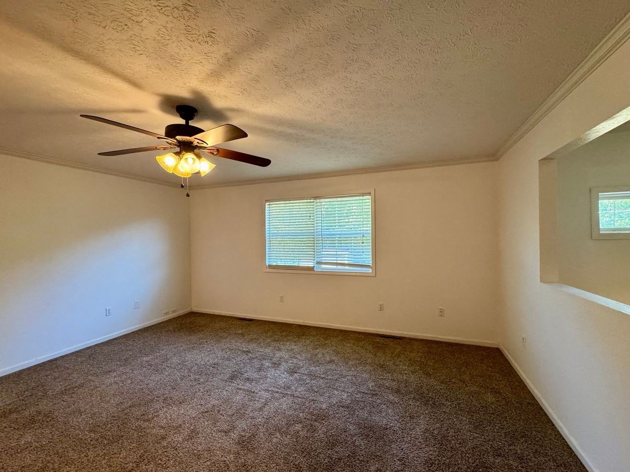 16600 Twilight Ln - Photo 4 of 16