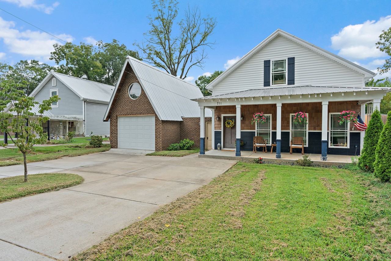 711 Courtland St #NA - Photo 2 of 19