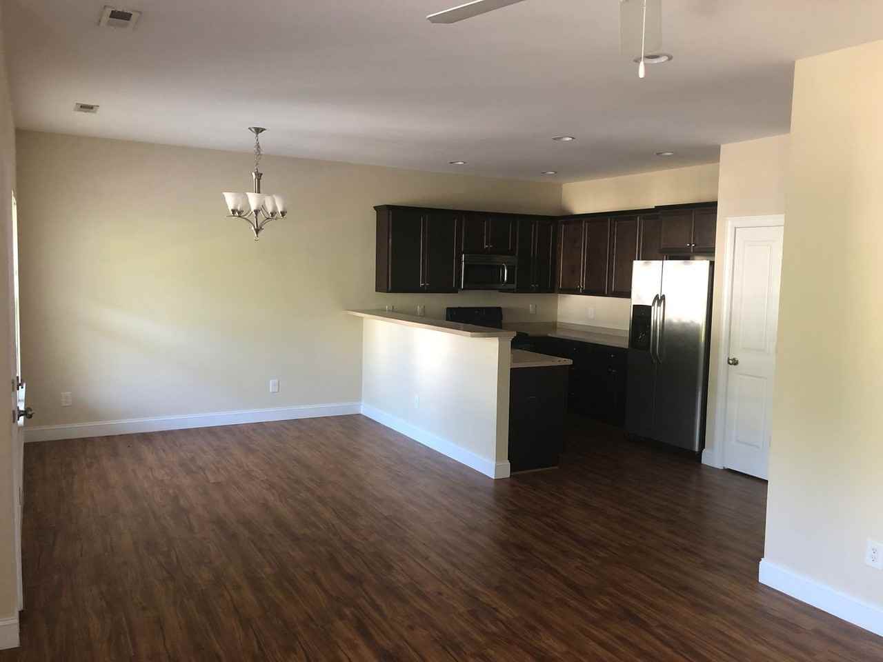 1207 Greenwood Ave - Photo 3 of 10