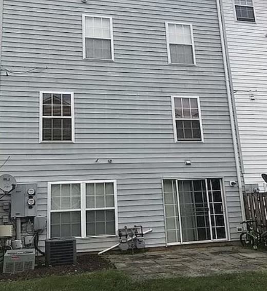 4811 Waltonshire Cir #7 - Photo 2 of 13