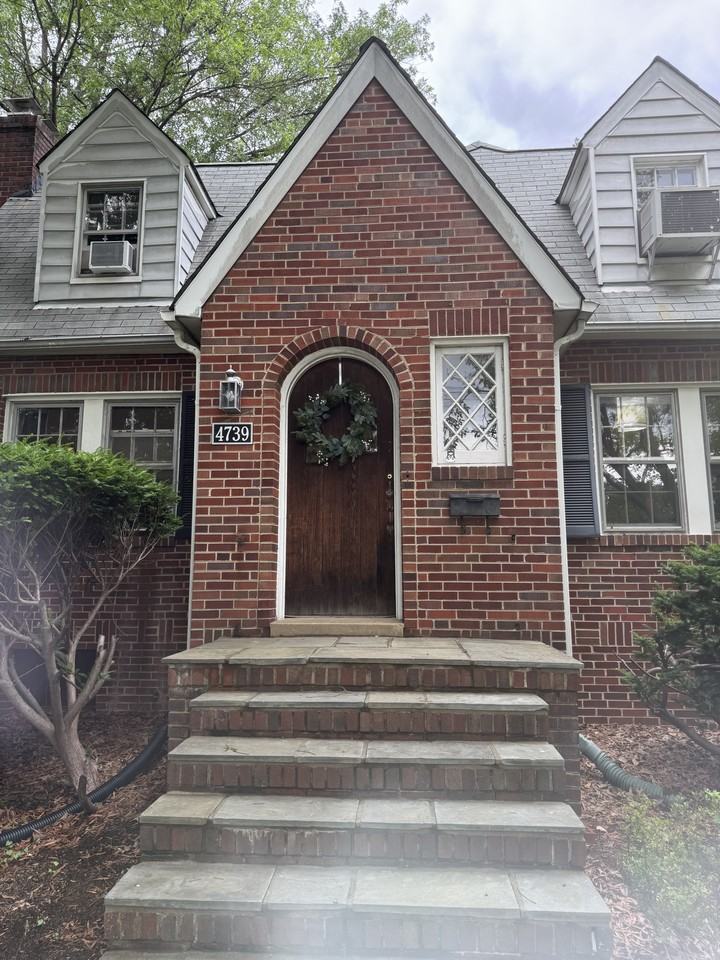 4739 16th St N #NA - Photo 2 of 21