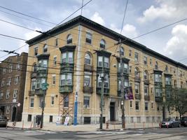 featured image of 516 S 42nd St