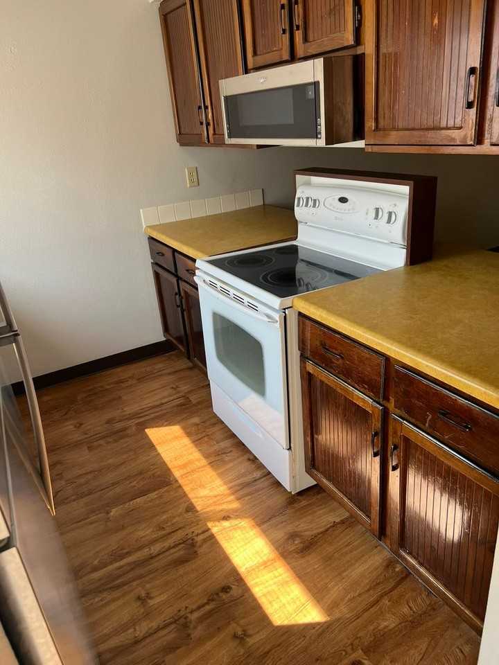 3222 Lincoln Way #7 - Photo 5 of 28