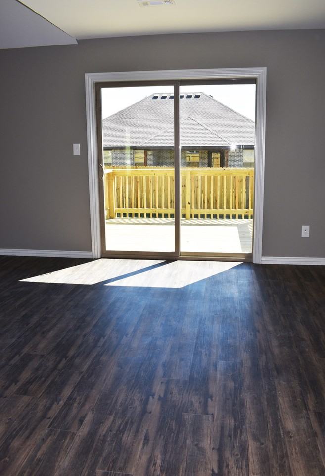 510 Captain Marshal St - Photo 3 of 10