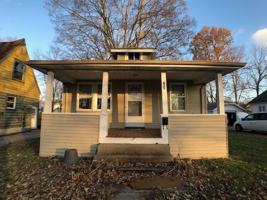 featured image of 625 N 12th St