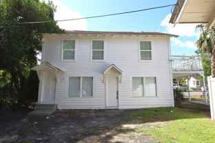 105 1/2 W Jane St - Photo 1 of 1