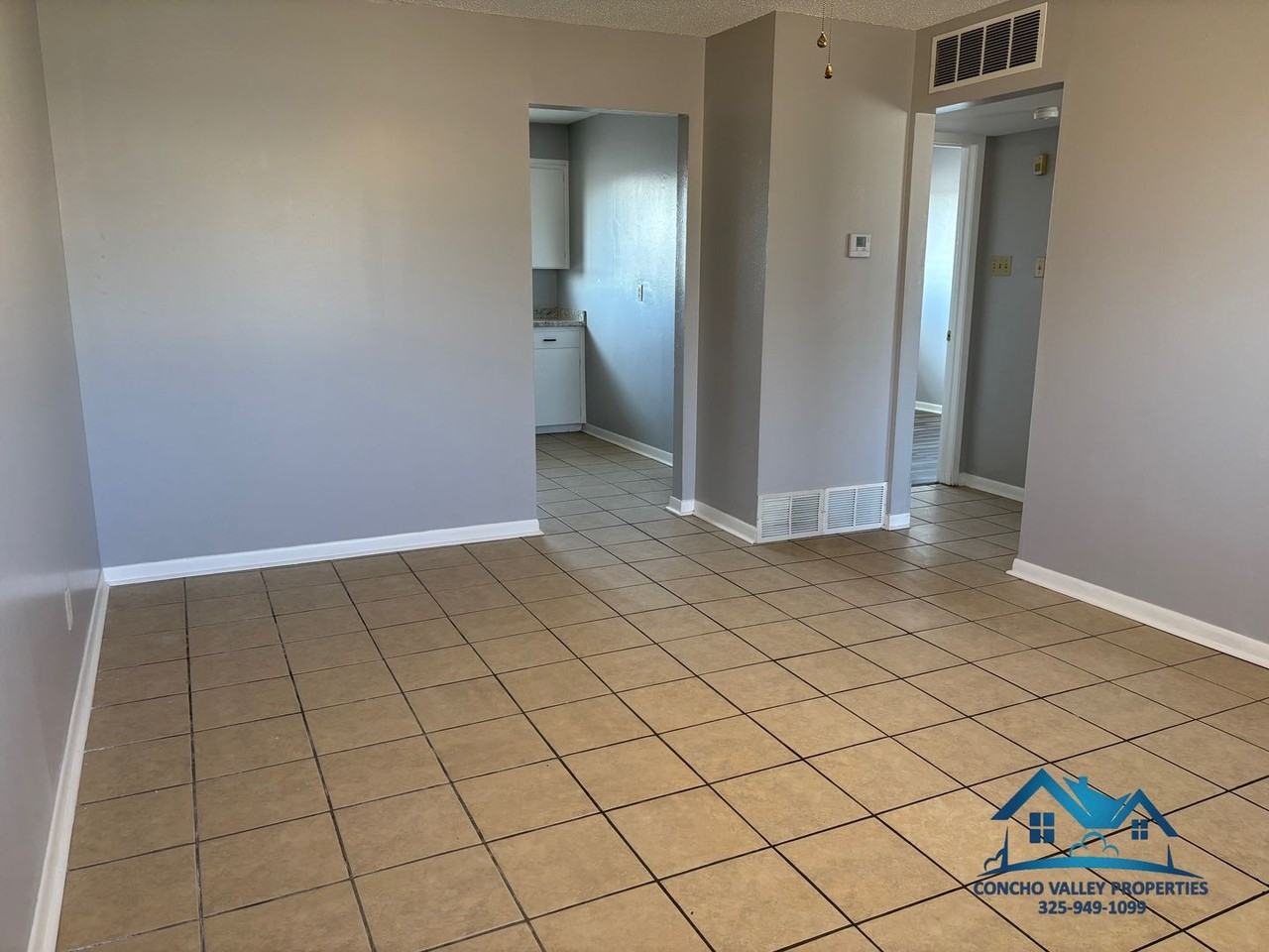 1535 Fulton St - Photo 2 of 11