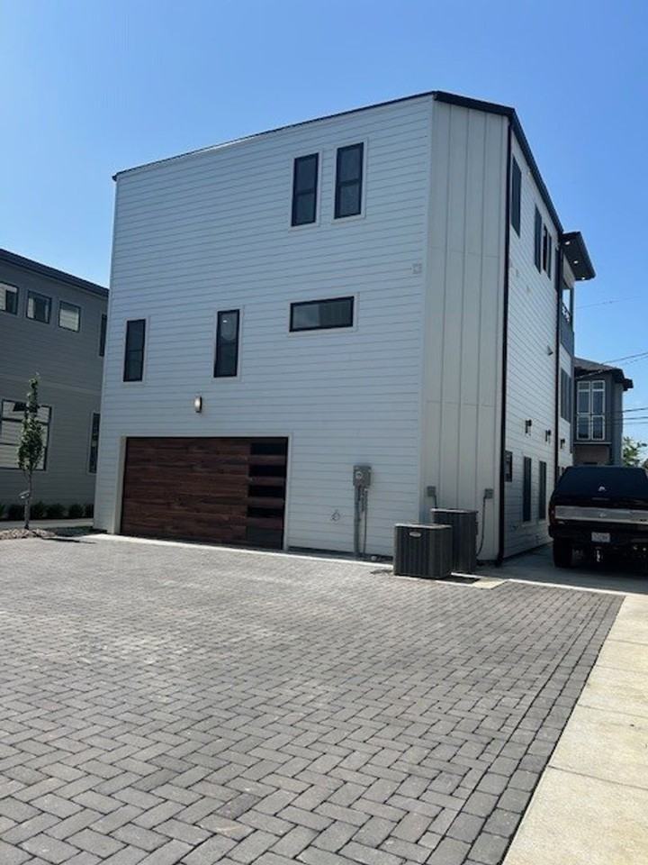 618 Southgate Avenue - Photo 5 of 16