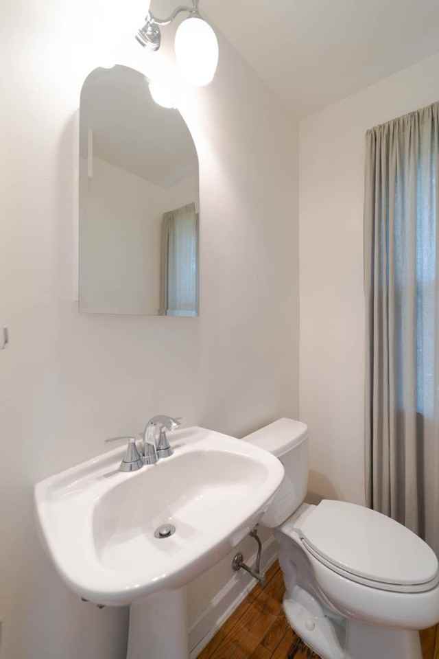 610 Valley Brook Dr - Photo 3 of 50