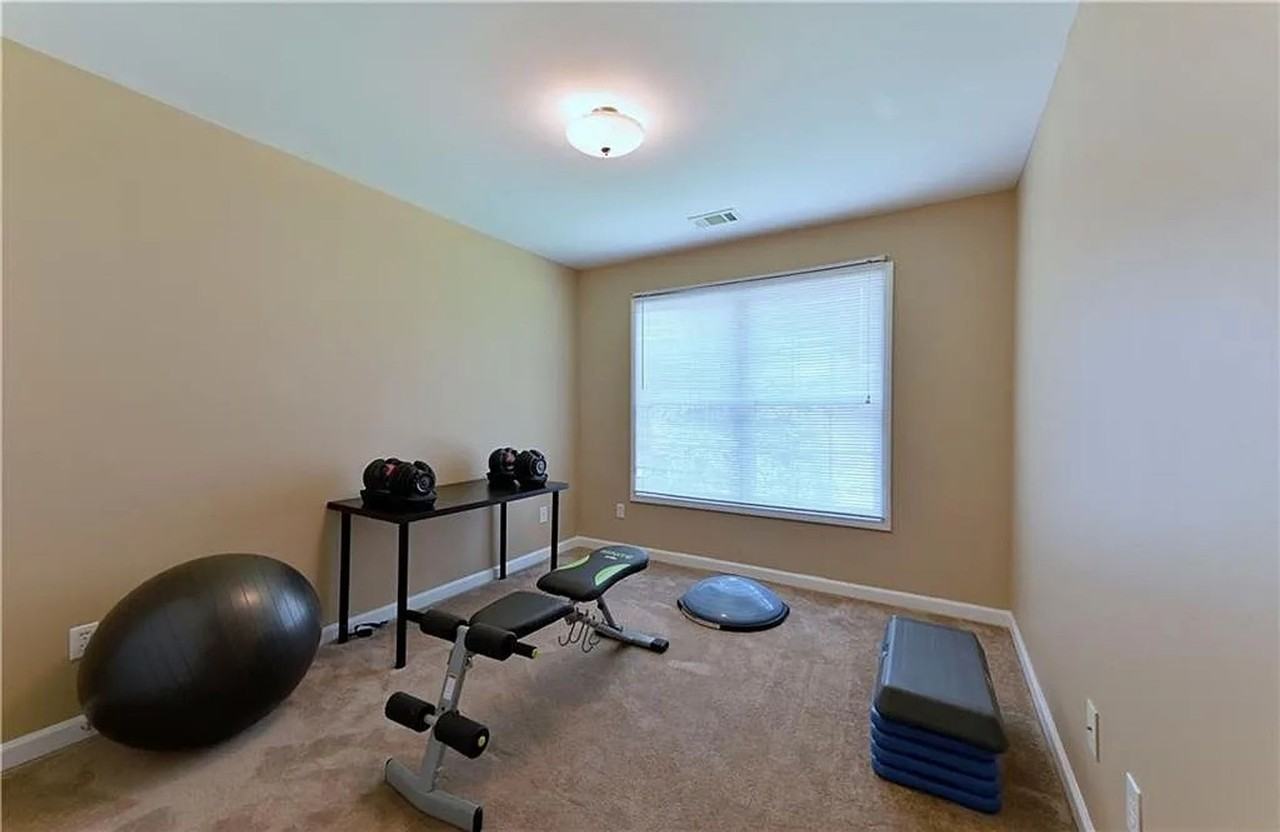 4855 Panola Ct - Photo 2 of 32