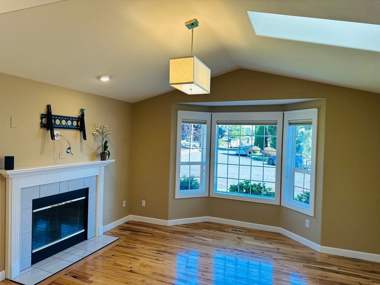 16807 Se 19th St - Photo 3 of 30