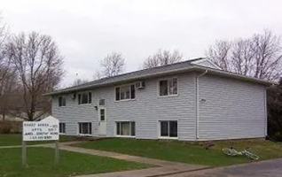 featured image of 523 Belknap Street #1