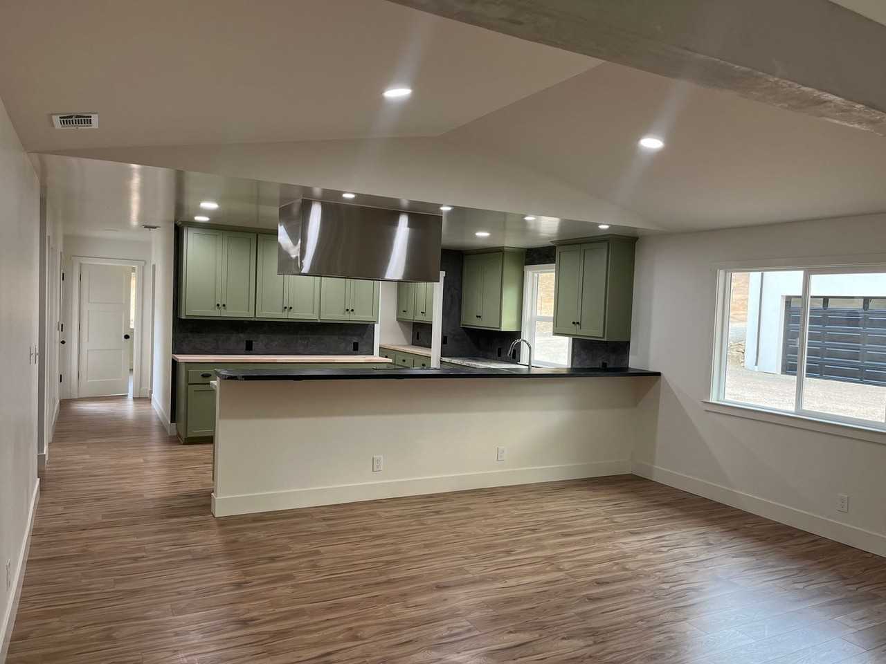 2901 Tepusquet Rd - Photo 4 of 22