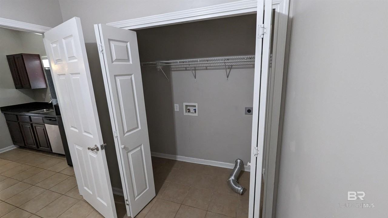 25873 Rambo Ln - Photo 6 of 29