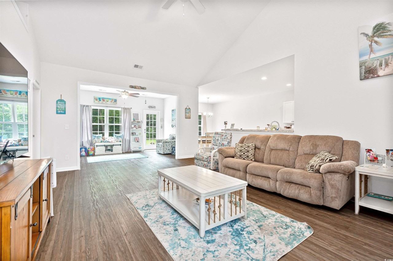 840 Windsor Rose Dr - Photo 7 of 31