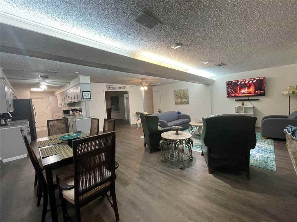 134 Daniel Moore Avenue - Photo 2 of 7